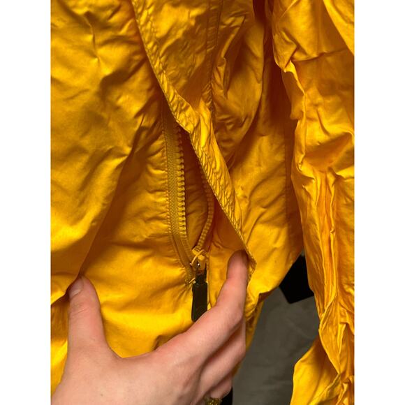 DNKY Medium Yellow Reflective Windbreaker Jacket, Zipup Pockets and Middle - Picture 5 of 9